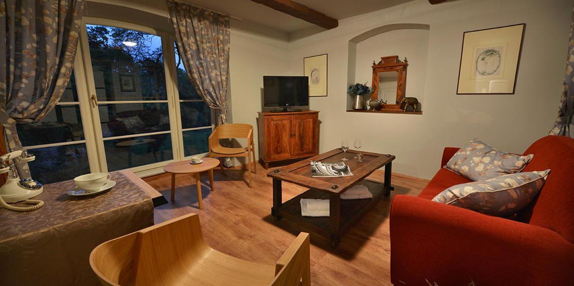 Chateau Loucen Garden Retreat Εξωτερικό φωτογραφία